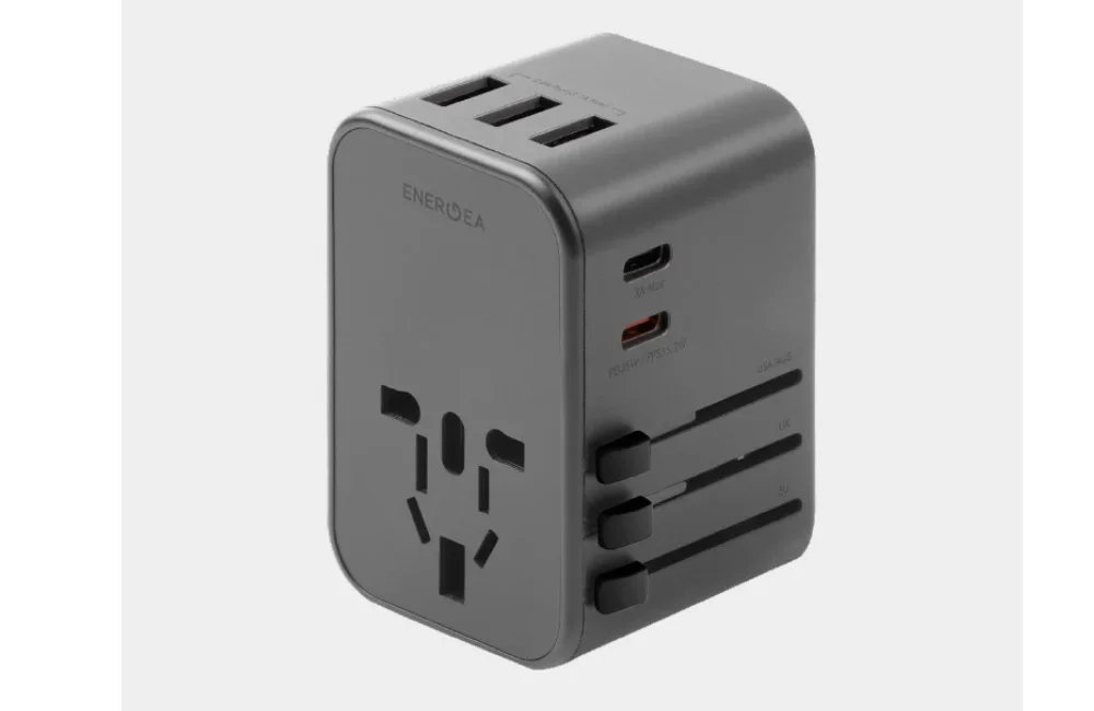 Energea Universal Travel Adapter 35