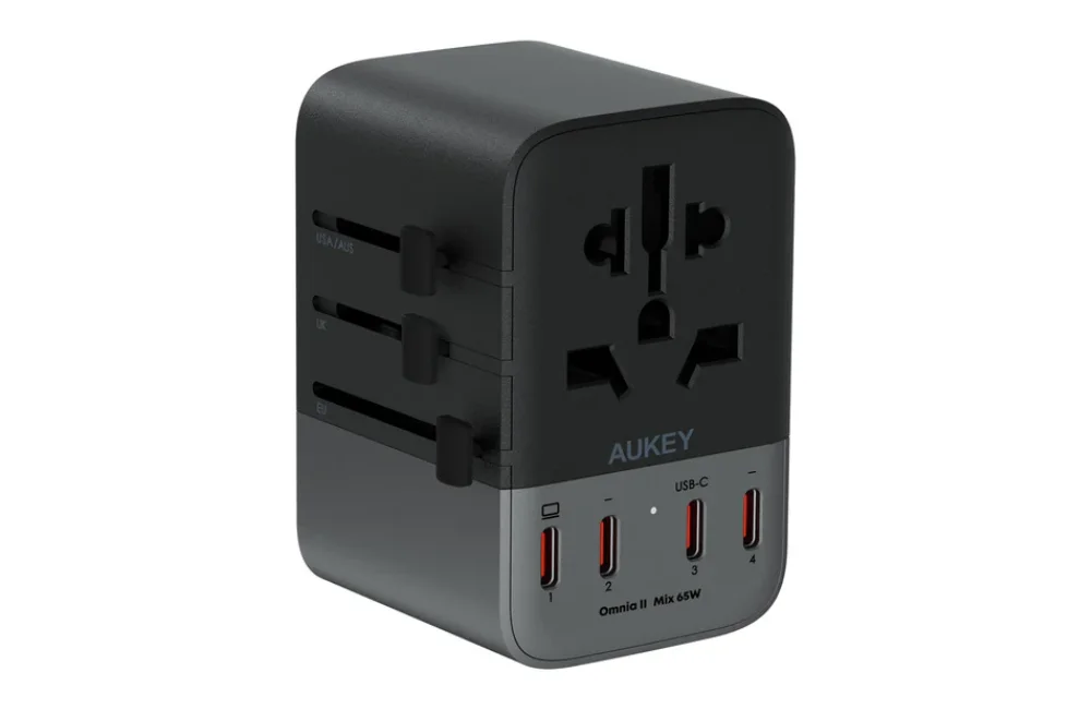 AUKEY PA-TA08 Travel Adapter
